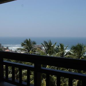 Arabian Sea View Room